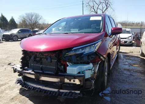 2021 Toyota Sienna Le z USA, uszkodzony, nr VIN 5TDKRKEC4MS051114